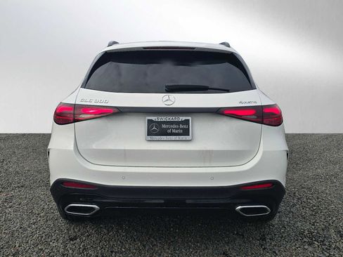 New 2026 Mercedes-Benz GLC 300 4MATIC image 4