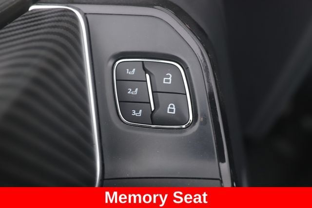 Used 2023 Ford F150 Raptor w/ Equipment Group 802A Raptor R AWD/4WD image 20