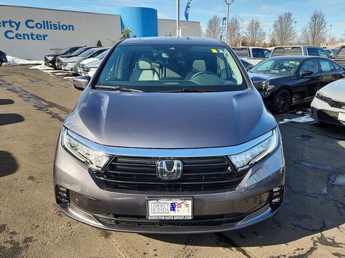 Used 2024 Honda Odyssey Elite image 2