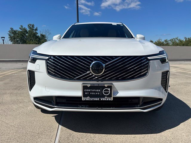 Certified 2026 Volvo XC90 B6 Plus AWD/4WD image 2