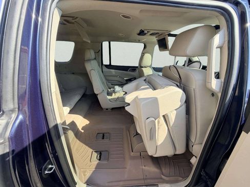 Used 2019 GMC Yukon XL Denali w/ Denali Ultimate Package AWD/4WD image 30