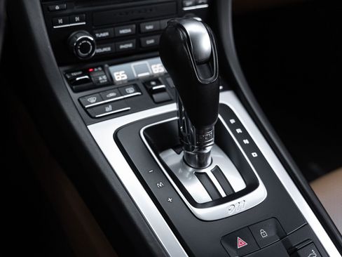 Certified 2019 Porsche 911 Turbo AWD/4WD image 22