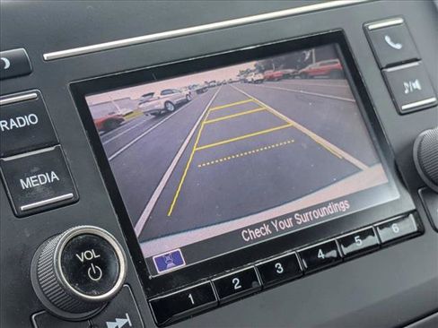 Certified 2017 Honda Pilot LX image 13