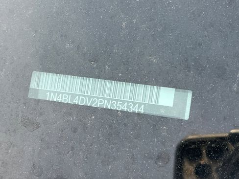 Used 2023 Nissan Altima 2.5 SV image 30