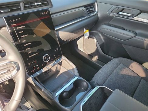 Used 2026 GMC Terrain Elevation w/ Black Edition image 15