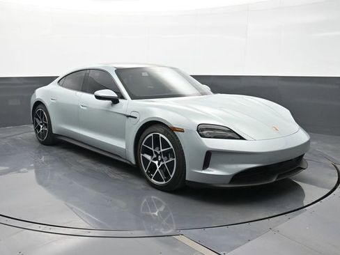Certified 2025 Porsche Taycan AWD/4WD image 24