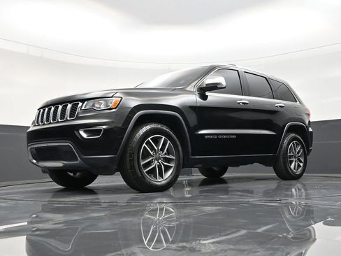 Used 2021 Jeep Grand Cherokee Limited w/ Luxury Group II RWD image 21