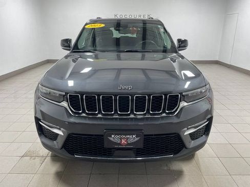 Used 2023 Jeep Grand Cherokee Limited AWD/4WD image 2