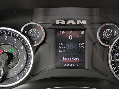 Used 2024 RAM 2500 Big Horn w/ Night Edition image 31