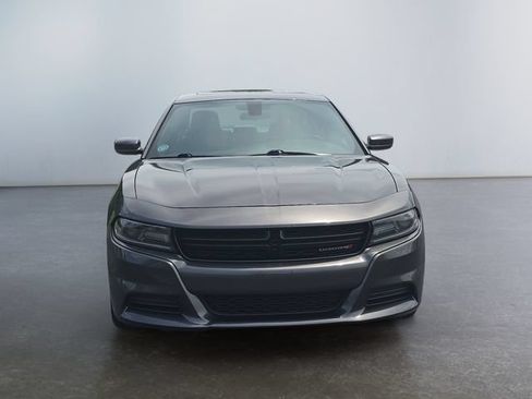 Used 2021 Dodge Charger SXT w/ Leather Interior Group RWD image 8