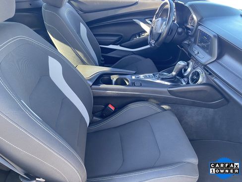 Used 2019 Chevrolet Camaro LT w/ RS Package image 12