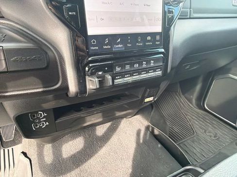 Used 2023 RAM 3500 Laramie AWD/4WD image 29
