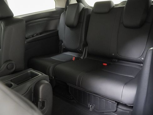New 2026 Honda Odyssey EX-L image 43
