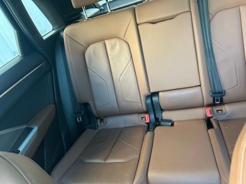 Used 2022 Audi Q3 2.0T Premium Plus w/ Premium Plus Package image 12