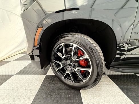 New 2025 Chevrolet Suburban RST w/ RST Capability Package image 12
