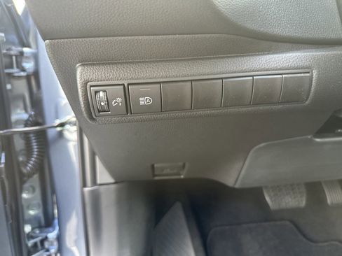 New 2026 Toyota Corolla LE w/ LE Premium Package FWD image 11