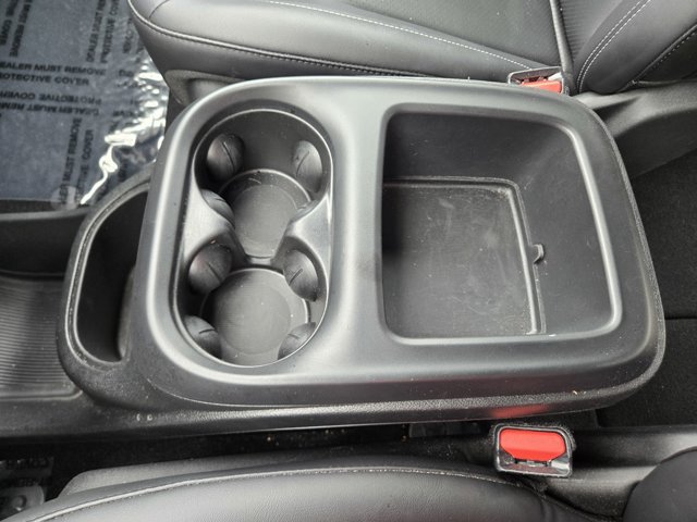 Used 2026 Chrysler Pacifica Select FWD image 13