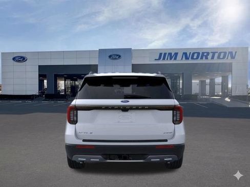 New 2026 Ford Explorer Active w/ Active Comfort Package AWD/4WD image 7