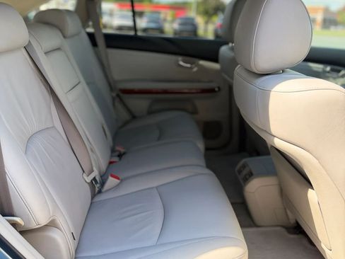 Used 2004 Lexus RX 330 FWD image 16