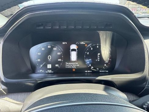 Used 2022 Volvo XC90 T6 Inscription w/ Advanced Package image 36