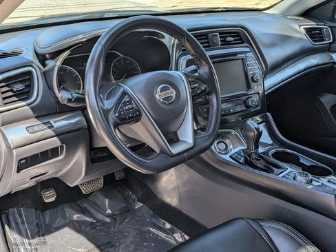 Used 2020 Nissan Maxima 3.5 SV w/ Floor Mat Group FWD image 17