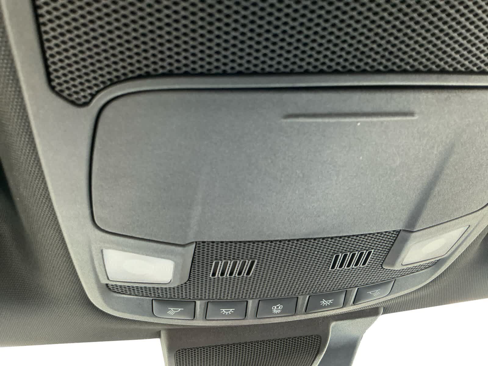 Used 2019 Ford F150 XLT w/ Equipment Group 302A Luxury AWD/4WD image 17