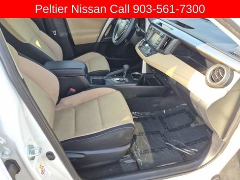 Used 2018 Toyota RAV4 XLE w/ Plus Extra Value Package FWD image 10