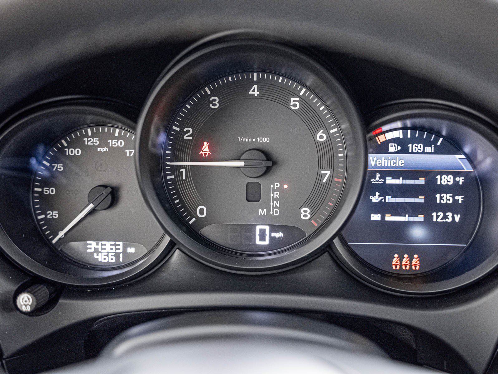 Certified 2023 Porsche Macan AWD/4WD image 18