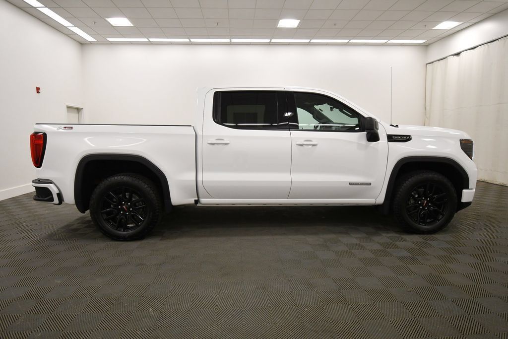 Used 2024 GMC Sierra 1500 Elevation w/ X31 Off-Road Package AWD/4WD image 9