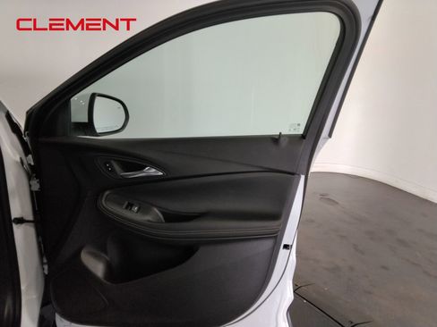 Used 2025 Buick Encore GX Preferred image 37