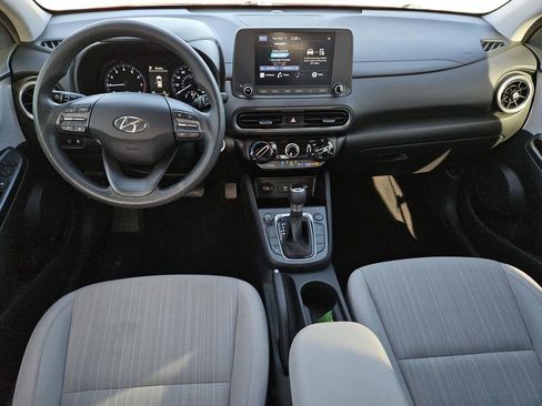 Used 2022 Hyundai Kona SEL image 10