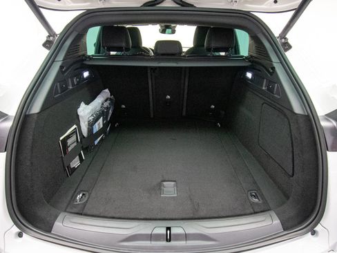 New 2026 Maserati Grecale Modena image 28