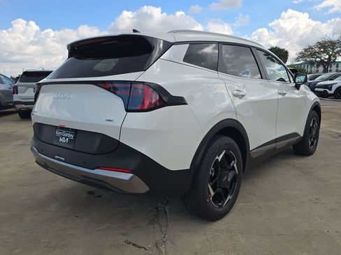 New 2026 Kia Sportage EX AWD/4WD image 8