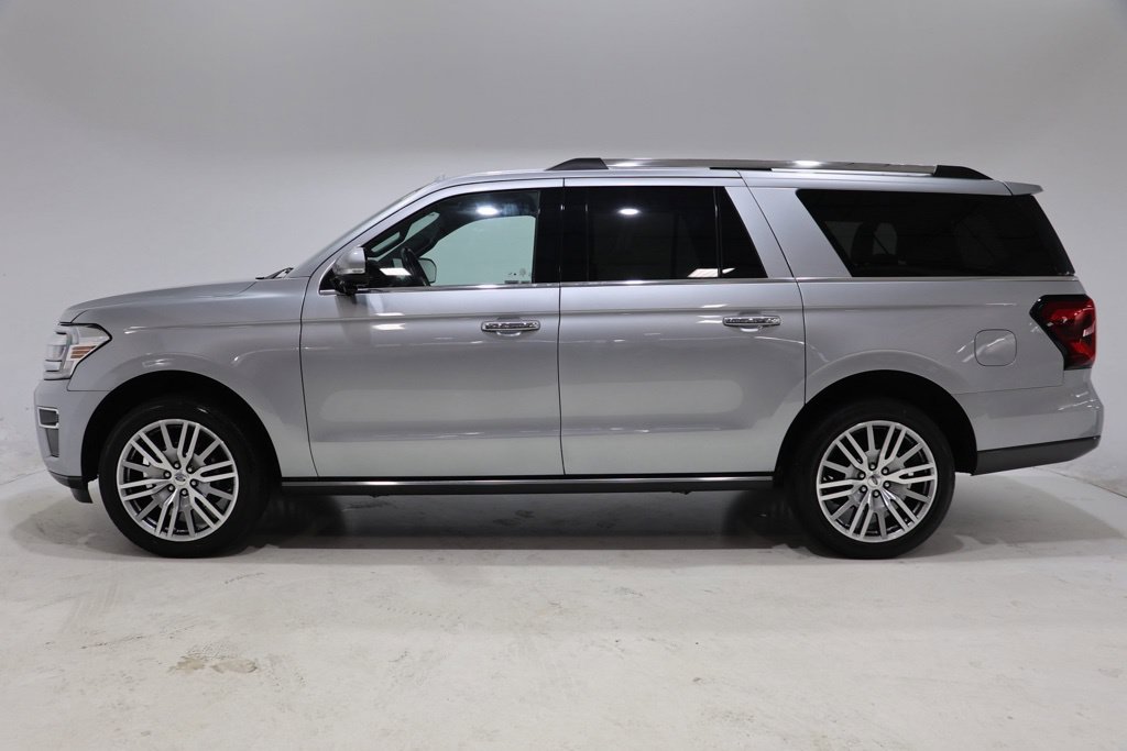Used 2024 Ford Expedition Max Limited AWD/4WD image 4