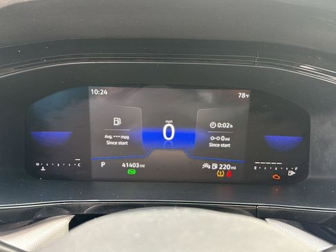 Used 2023 Volkswagen Taos S image 15