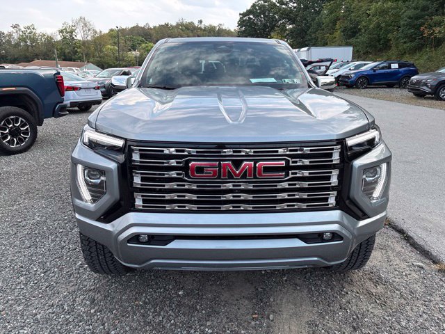 Used 2026 GMC Canyon Denali AWD/4WD image 8
