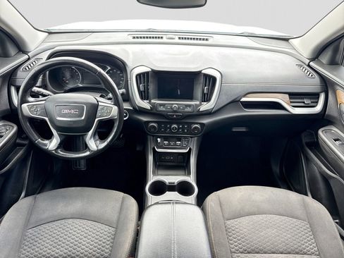Used 2019 GMC Terrain SLE w/ Driver Convenience Package FWD image 18