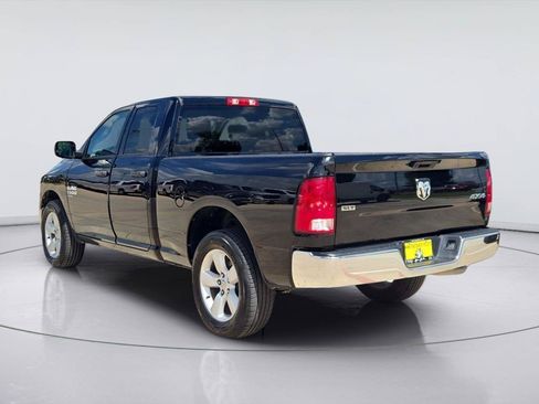 Used 2024 RAM 1500 Classic SLT AWD/4WD image 3