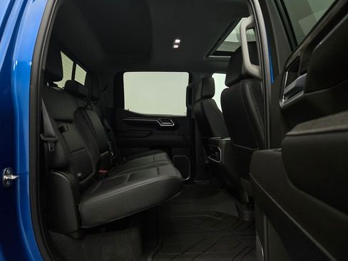 Used 2022 Chevrolet Silverado 1500 LTZ w/ LTZ Premium Package image 36