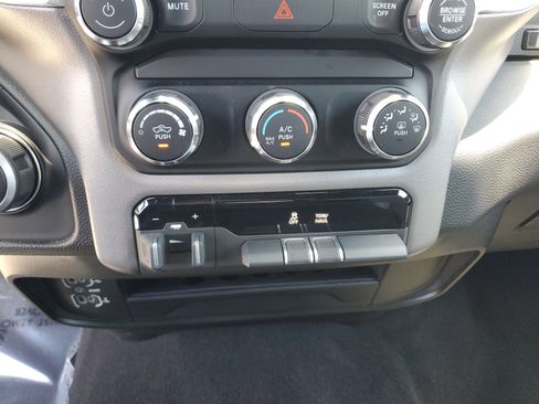 Used 2024 RAM 2500 Big Horn w/ Bed Utility Group image 23