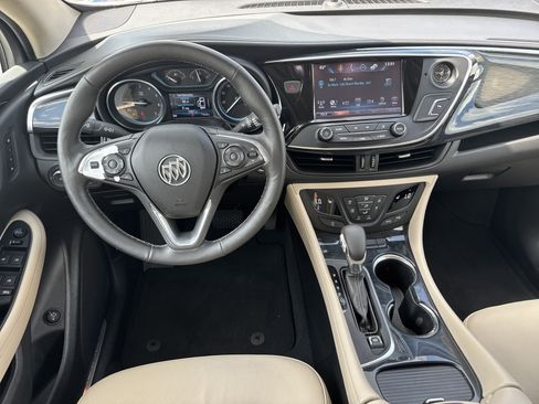 Used 2017 Buick Envision Essence FWD image 19