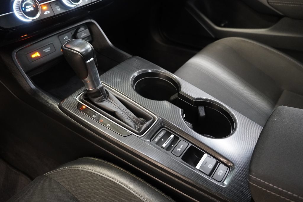 Used 2023 Honda Civic Sport image 21