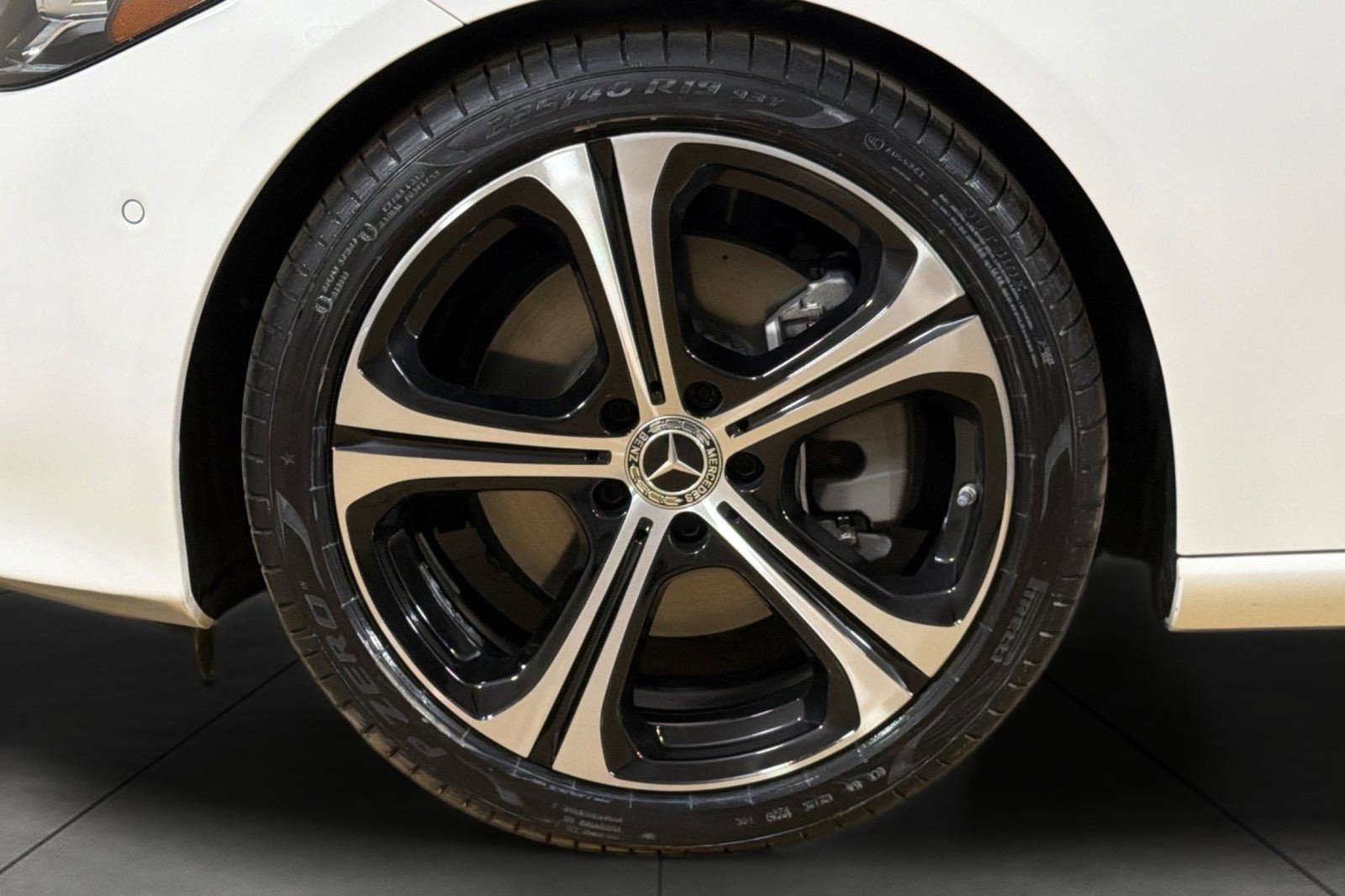Used 2024 Mercedes-Benz C 300 Sedan image 24