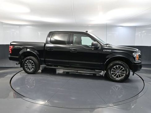 Used 2018 Ford F150 XLT w/ Equipment Group 302A Luxury AWD/4WD image 4