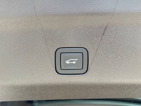 New 2025 GMC Yukon Elevation w/ LPO, Floor Liner Package image 25