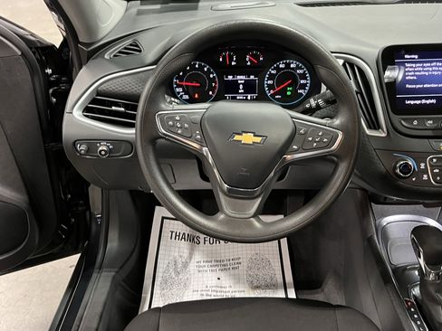 Used 2023 Chevrolet Malibu LT image 12