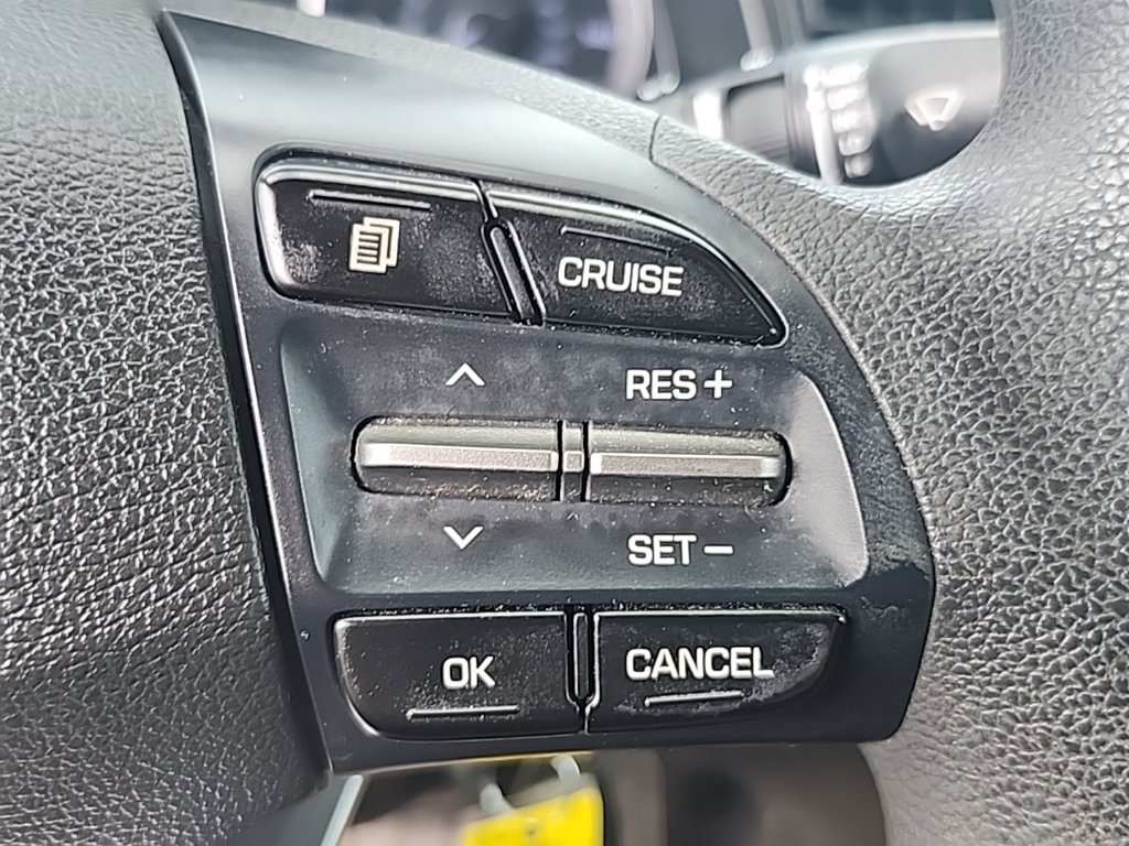 Used 2020 Hyundai Elantra SEL w/ Cargo Package (C1) FWD image 13