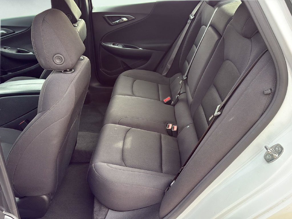 Used 2024 Chevrolet Malibu LT FWD image 21