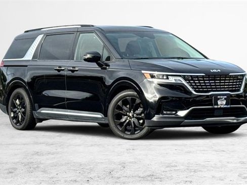 Certified 2022 Kia Carnival SX Prestige image 2