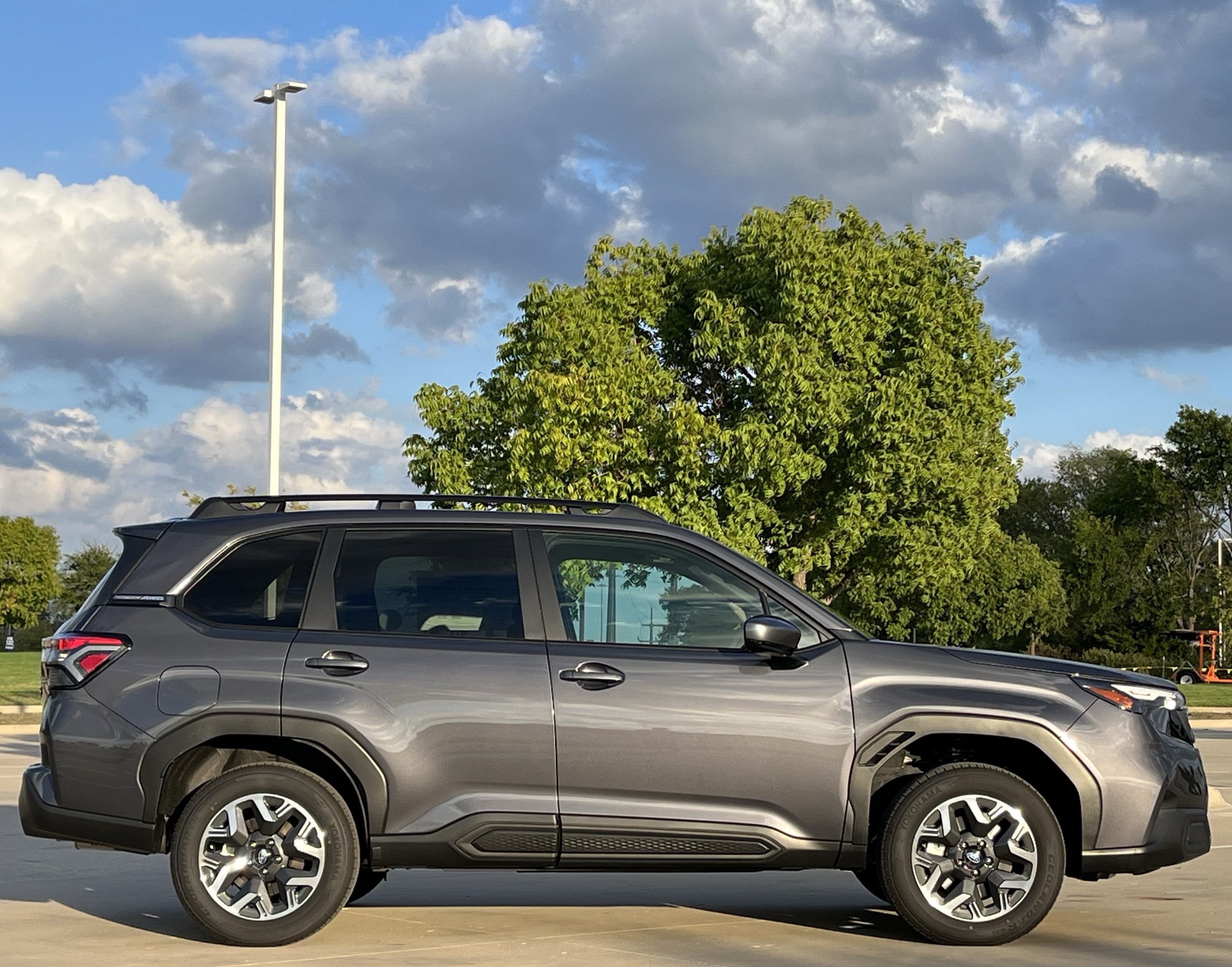 New 2026 Subaru Forester Premium AWD/4WD image 3